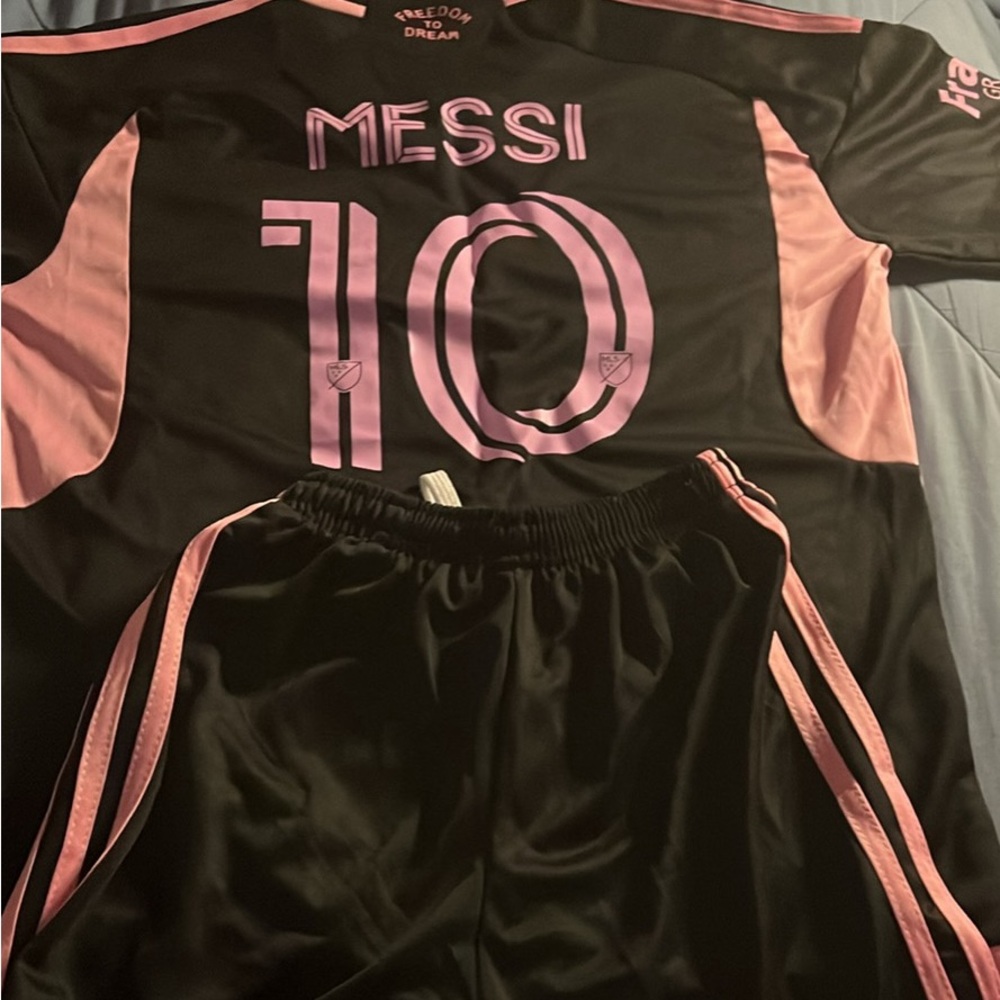 Messi away jersey